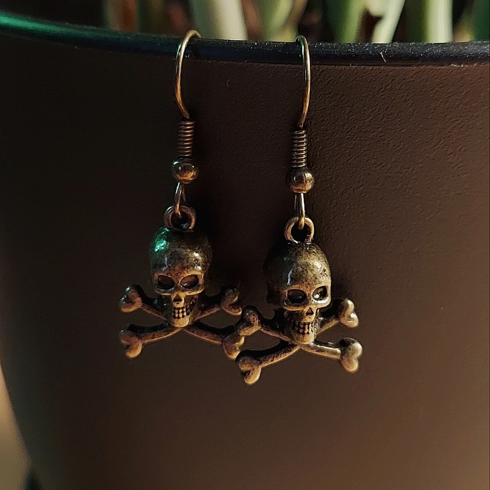 Handmade 1¼ in. Bronze Steampunk Pirate Skull Earrings w/ Bronze Fish-hooks